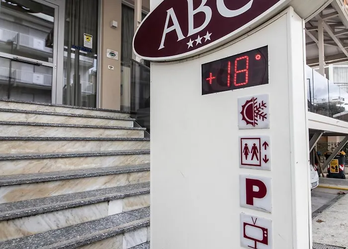 Hotel Abc 3*
